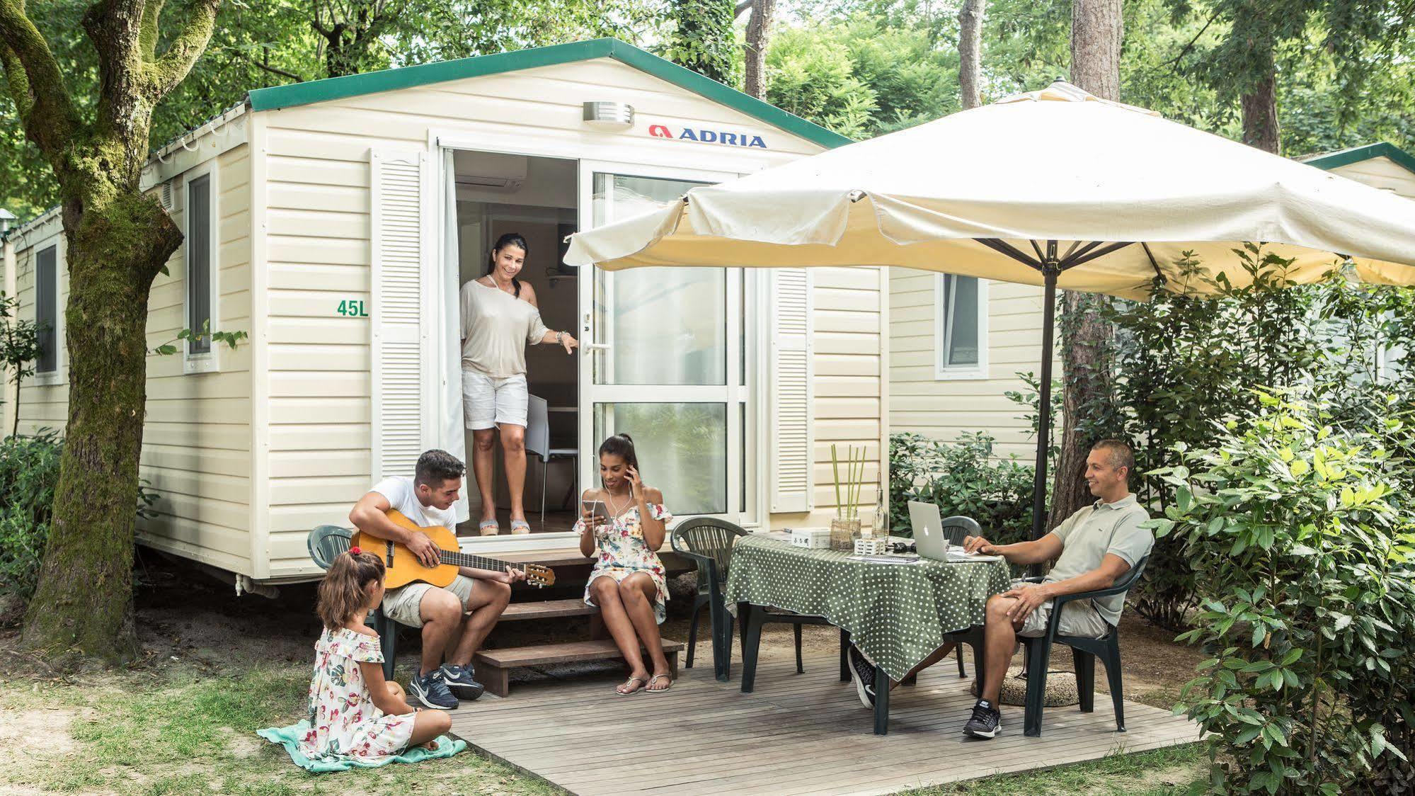 Camping Sabbiadoro リニャーノ・サッビアドーロ エクステリア 写真