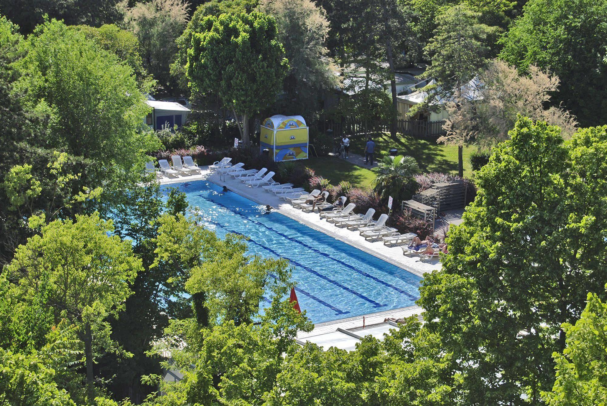 Camping Sabbiadoro リニャーノ・サッビアドーロ エクステリア 写真
